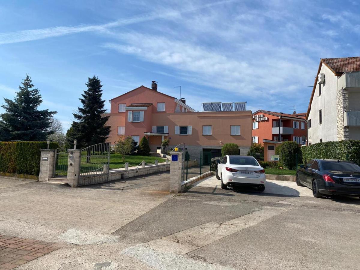 Ferienwohnung Casa Cino Umag Exterior foto